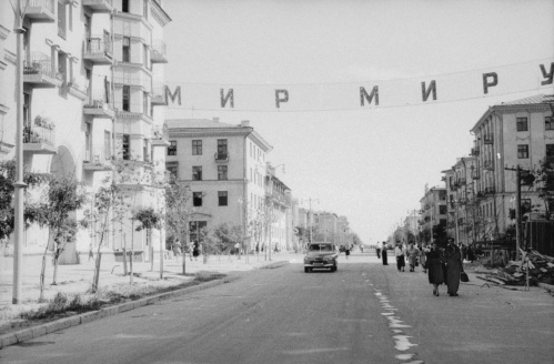 В Музее Машкова продолжается реализация гранатового проекта «Первая улица Мира» В Музее Машкова продолжается реализация гранатового проекта «Первая улица Мира»