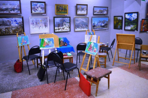 В Михайловке провели творческий конкурс юных художников В Михайловке провели творческий конкурс юных художников