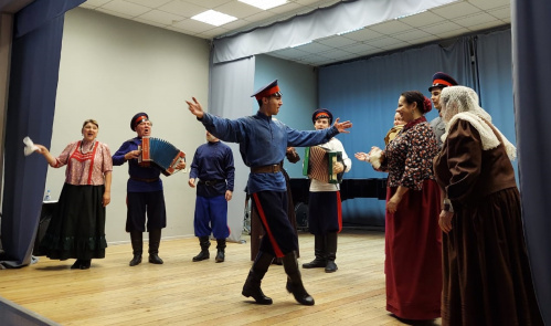 Во ВГИИКе прошёл концерт традиционной казачьей песни