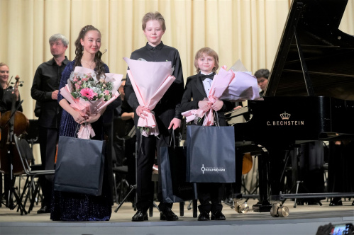 Фестиваль Дениса Мацуева завершился восторженными овациями волгоградцев