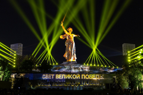 Волгоградский проект «Свет Великой Победы» прошёл в финал Национальной премии событийного туризма Волгоградский проект «Свет Великой Победы» прошёл в финал Национальной премии событийного туризма