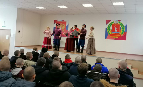 Артисты Казачьего театра выступили на призывном пункте Артисты Казачьего театра выступили на призывном пункте