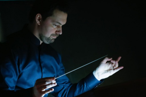 Маэстро Николай Хондзинский будет дирижировать оперой «Кармен» в Волгограде