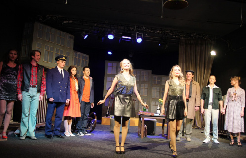 В Волгоградском казачьем театре открылся 29-й театральный сезон