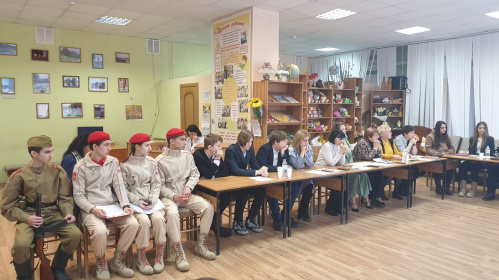 Юные волгоградцы проведут видеомост «Эстафета памяти» с библиотекой Саратова Юные волгоградцы проведут видеомост «Эстафета памяти» с библиотекой Саратова