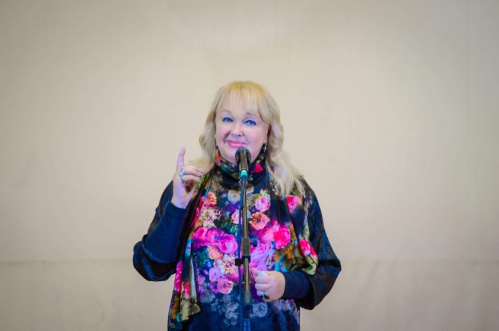 В Волгоградской области прошли творческие встречи с Натальей Гвоздиковой