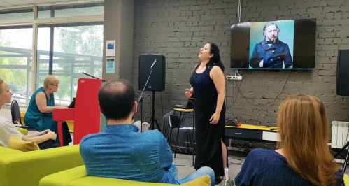 В Волгоградской библиотеке для молодёжи прошел камерный концерт к 200-летию М.И. Глинки