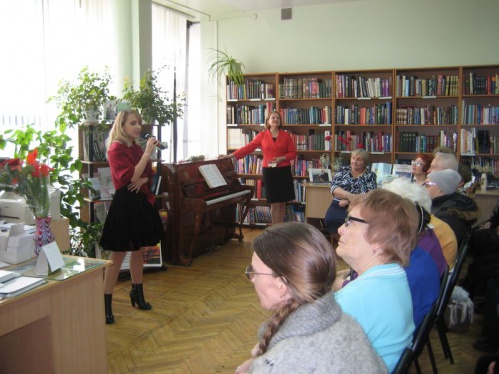 В волгоградской библиотеке прошёл вечер памяти Николая Мазанова