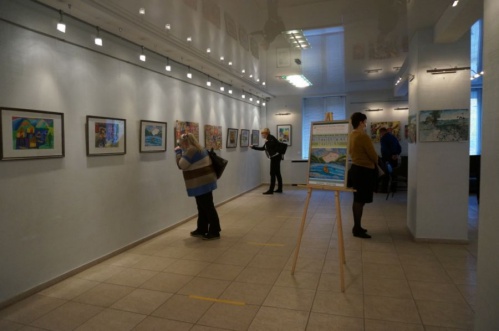 В Волгоградской детской галерее открылась выставка «Вьетнамская мозаика»