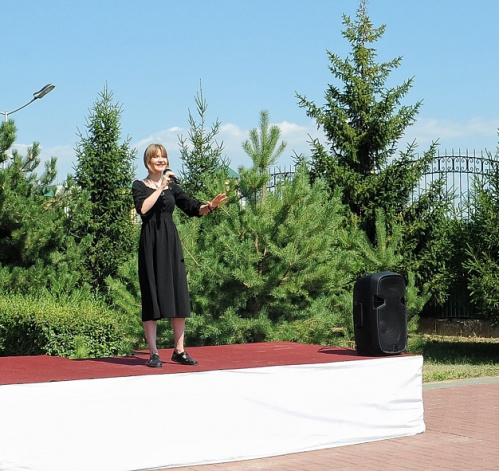 Артисты Казачьего театра выступили перед волгоградскими пограничниками