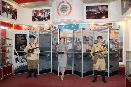 Выставку «Без срока давности» представили на слёте патриотических клубов