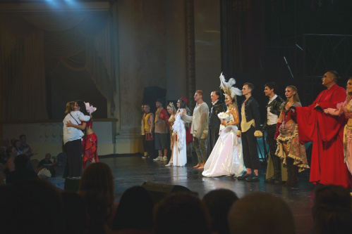 Артисты НЭТа вернулись с гастролей в Сочи