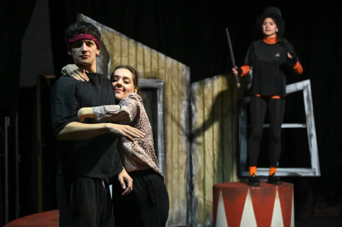 В Волгоградском ТЮЗе готовят премьеру спектакля «Каштанка»