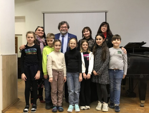 Юные музыканты Волгограда познакомились с музыкой малой родины