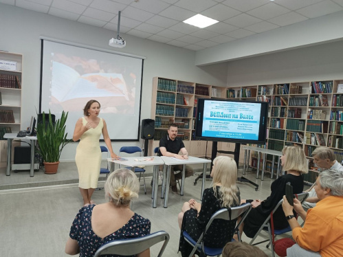 В Камышине состоялась встреча с волгоградскими литераторами В Камышине состоялась встреча с волгоградскими литераторами
