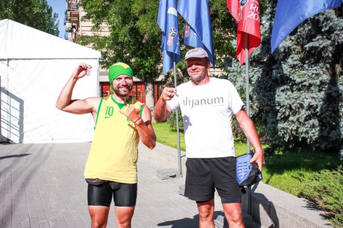 Болельщики из Сербии приехали в Волгоград на велосипедах