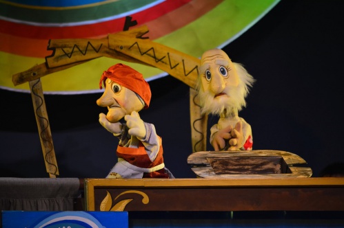 Волгоградский театр кукол отправился на гастроли