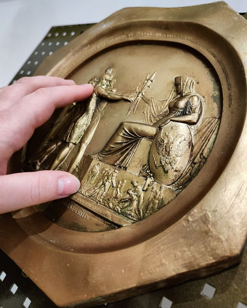 В музее Машкова начал действовать спецпроект для посетителей с нарушением зрения