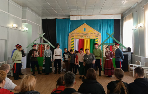 Семинар-практикум провёл в Михайловке ансамбль «Станица» 