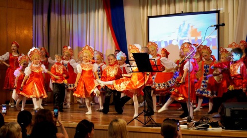 В Волгограде отметили День государственного флага