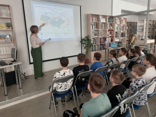 В Камышинской модельной библиотеке проводят экологические занятия