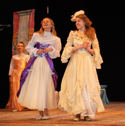 Юные артисты региона представили своё творчество