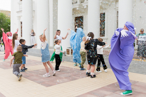 В Волгоградском театре кукол в двадцатый раз провели акцию «Вера. Надежда. Любовь»