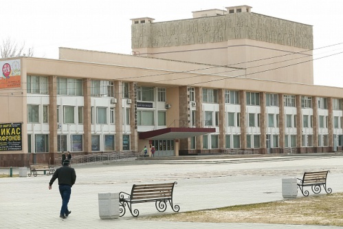 В Волжском отремонтируют культурный центр и парк В Волжском отремонтируют культурный центр и парк