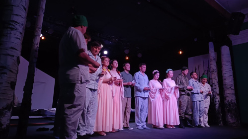 В Казачьем театре состоялась премьера спектакля на тему СВО