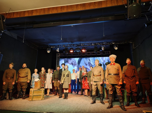 Артисты Казачьего театра перелистали «Сталинградский календарь»