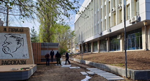В Волгоградской Горьковке готовится к открытию читальный зал на открытом воздухе В Волгоградской Горьковке готовится к открытию читальный зал на открытом воздухе