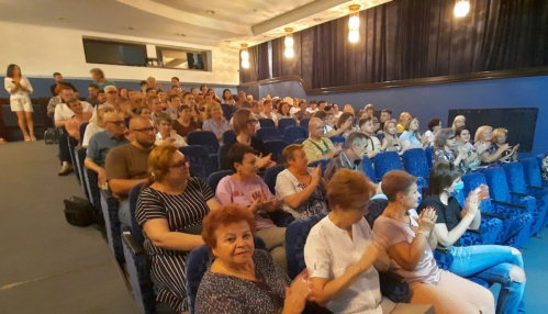 В Волгоградском ТЮЗе готовятся премьеры и продолжается ремонт В Волгоградском ТЮЗе готовятся премьеры и продолжается ремонт