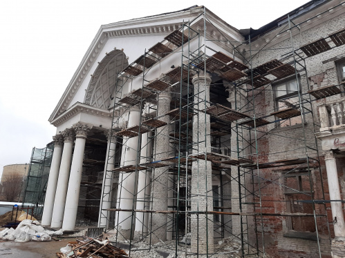 В волгоградском регионе продолжается реконструкция кинотеатра «Победа»_11