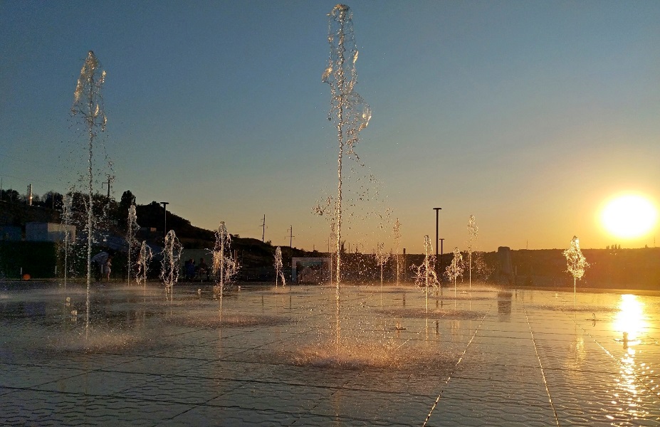 В Волгоградской библиотеке для молодежи подведены итоги сетевого фотоконкурса В Волгоградской библиотеке для молодежи подведены итоги сетевого фотоконкурса