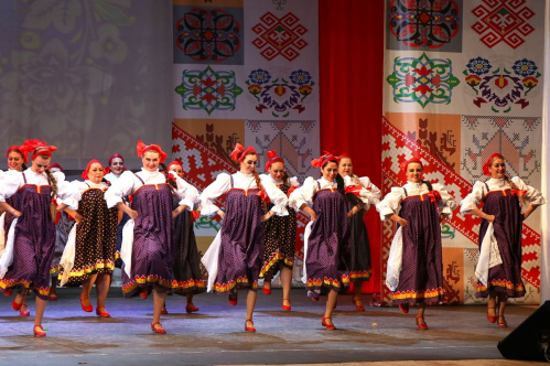 Волгоградскому ансамблю народного танца «Золотая Русь» исполняется 5 лет