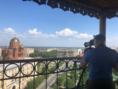 Волгоградский краеведческий музей стал площадкой для съемок телепроекта Познера и Урганта