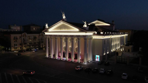 НЭТ объявляет набор в драматическую студию под руководством Евгения Тюфякова