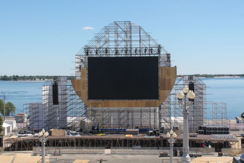 В Волгограде установили экран на площадке Фестиваля болельщиков