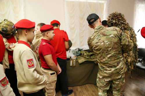 В «Старой Сарепте» открылась выставка «СВОи» В «Старой Сарепте» открылась выставка «СВОи»