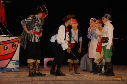 В Волгограде дистанционно пройдёт смотр-конкурс «Театрон»