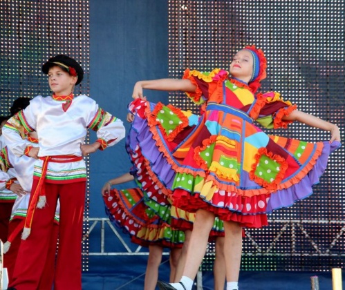 Владимир Спиваков пригласил выступить волгоградский ансамбль в Москве