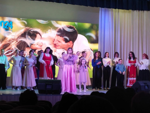 В Урюпинском районе открыли Год семьи