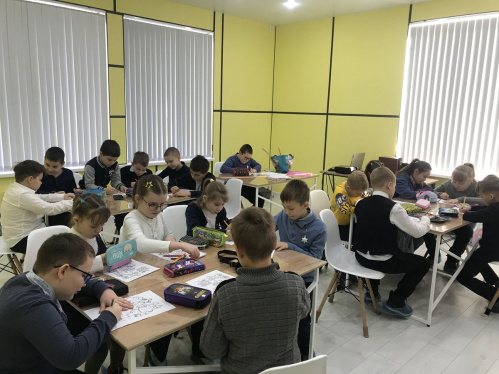 В Иловле в модельной библиотеке прошёл учебный день третьеклассников