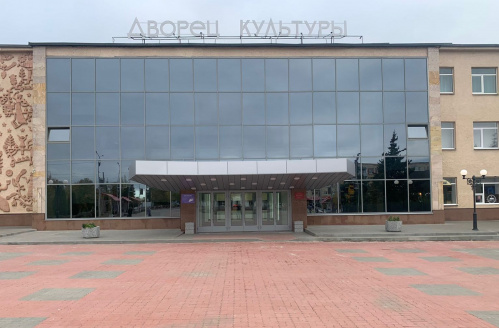 Обновлённый по нацпроекту ДК «Текстильщик» в Камышине открыт для посетителей Обновлённый по нацпроекту ДК «Текстильщик» в Камышине открыт для посетителей