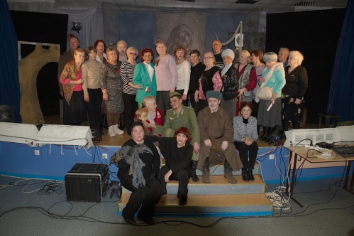 Ветераны и школьники Красноармейского района Волгограда узнали историю «Сталинградской мадонны»