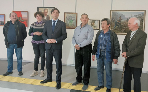 На открытии выставки «Победители» художники поделились детскими воспоминаниями