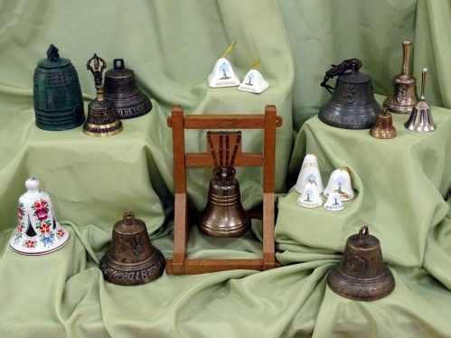 В Краеведческом музее — время колокольчиков