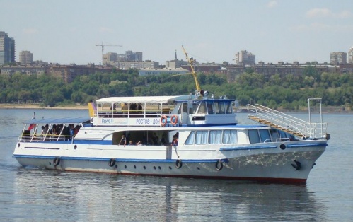 Ветеранам предлагают бесплатно прокатиться по Волге