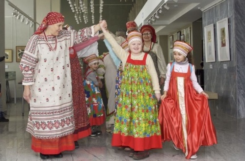 В Музее Машкова попрощаются с летом