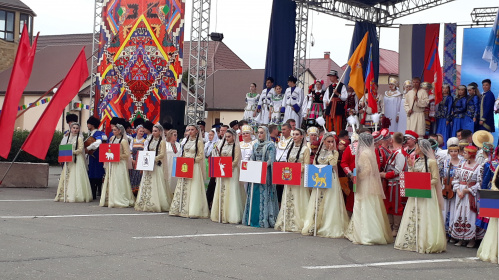 С новыми творческими планами возвратились волгоградцы с фестиваля в Дагестане
